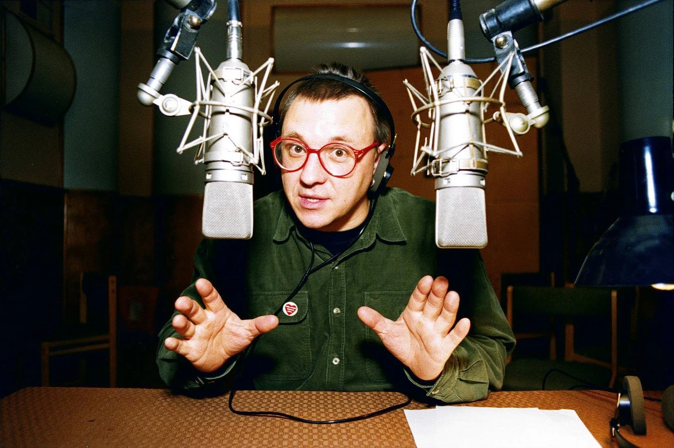 Jerzy Owsiak w studiu radiowym / Agencja Wyborcza.pl Jerzy Owsiak w studiu radiowym / Agencja Wyborcza.pl