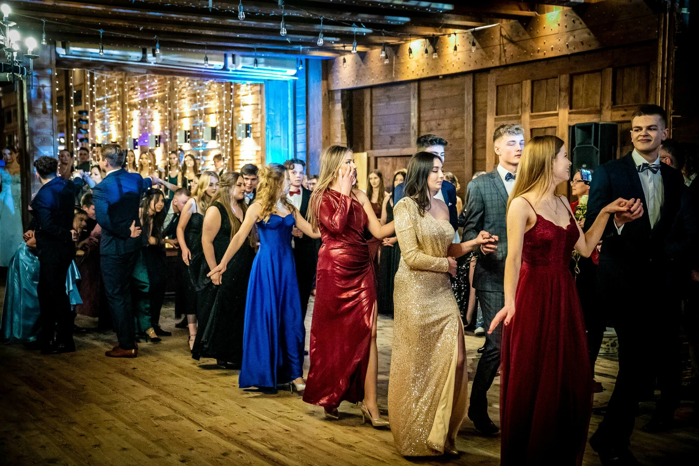 Obecnie organizacja studniówki wiąże się ze sporymi kosztami