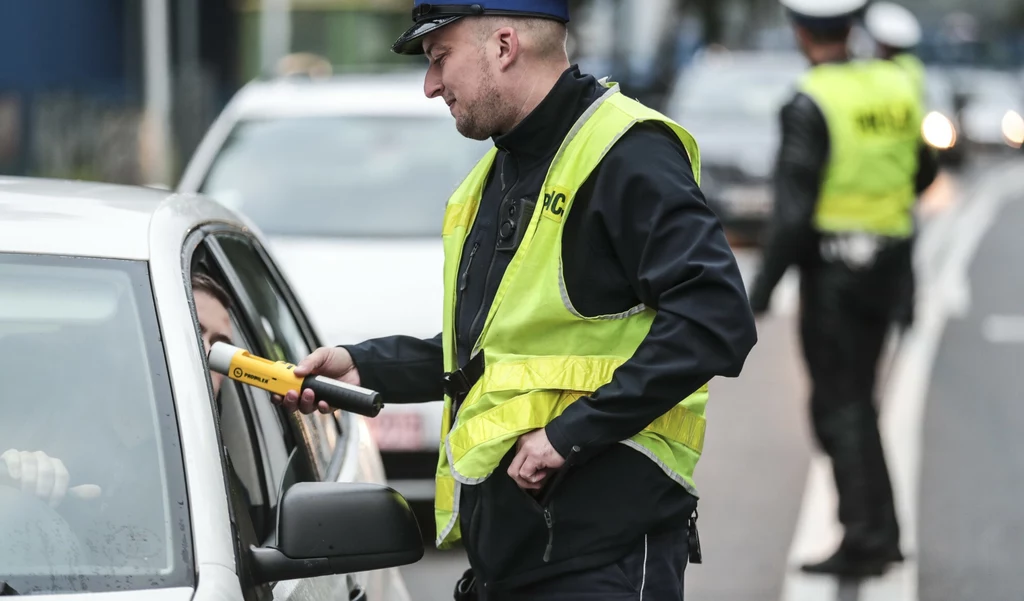 W 2022 roku policja przeprowadziła o połowę więcej kontroli trzeźwości, niż w roku 2021