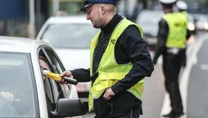 W 2022 roku policja przeprowadziła o połowę więcej kontroli trzeźwości, niż w roku 2021