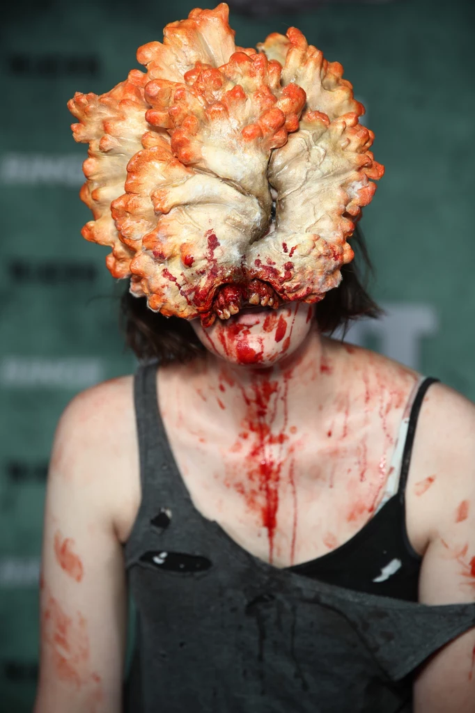 Opanowane pasożytniczymi grzybami zombie z "The Last of Us" są wzorowane na prawdziwych organizmach występujących w naturze