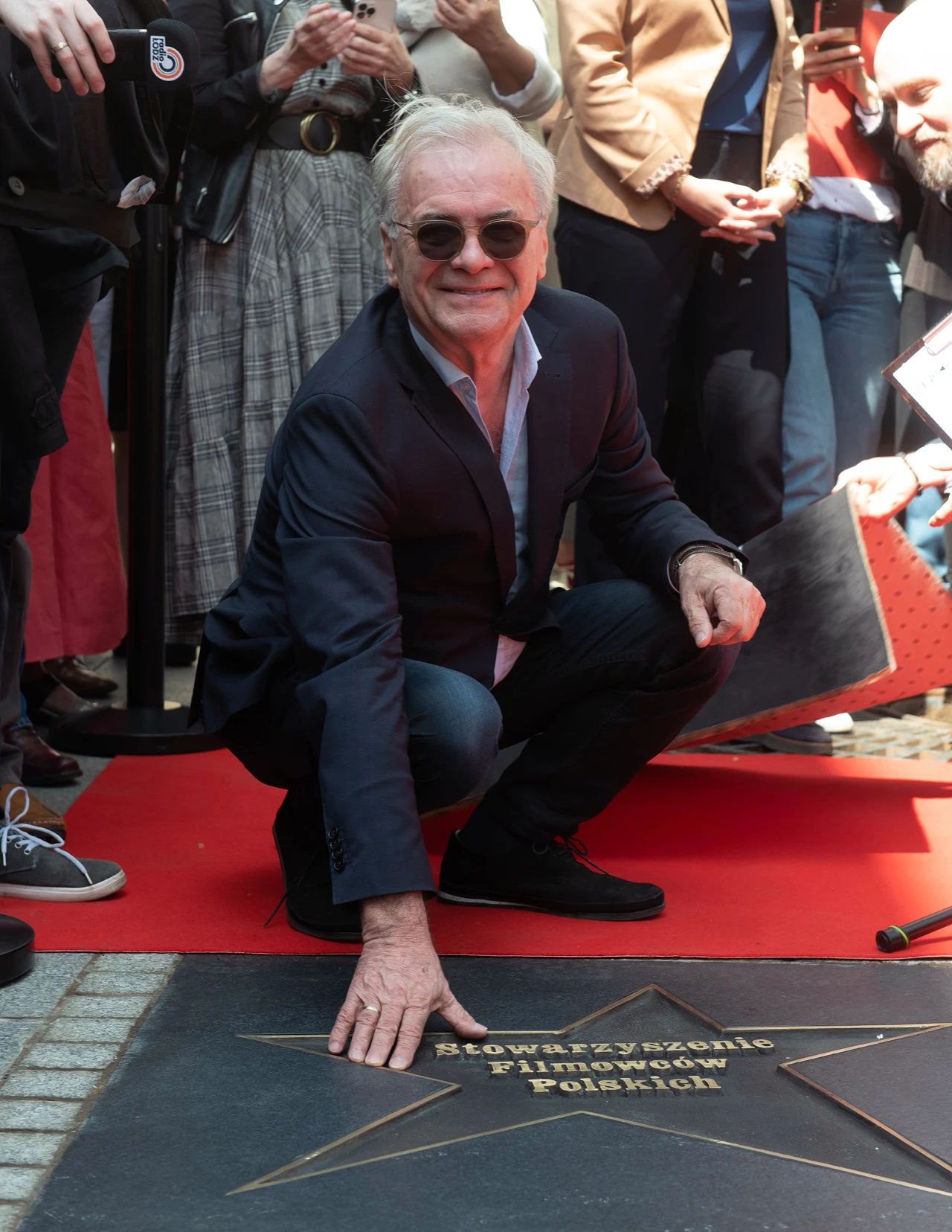 Jacek Bromski odsłonia gwiazdę Stowarzyszenia Filmowców Polskich w Łódzkiej Alei Gwiazd - 14 maja 2022 roku