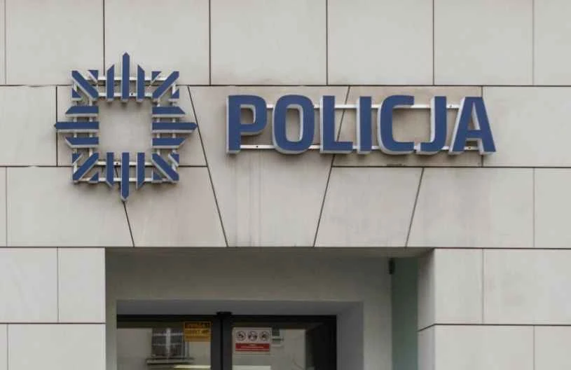 Polska policja cały czas szuka chętnych do pracy w różnych komórkach Polska policja cały czas szuka chętnych do pracy w różnych komórkach