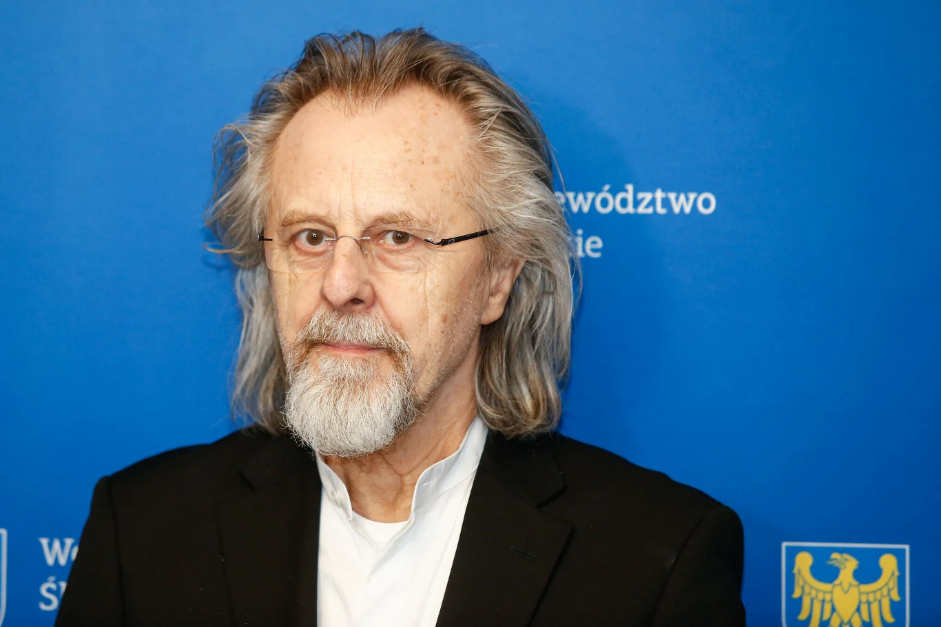 Jan A.P. Kaczmarek w grudniu 2019 r. Jan A.P. Kaczmarek w grudniu 2019 r.