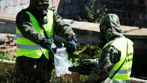 Grodzisk Wielkopolski: Auta pracowników prokuratury oblano cuchnącą cieczą (zdj. ilustracyjne)