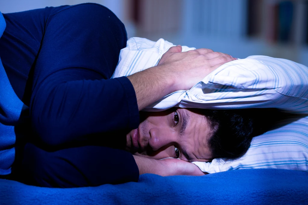 Według ludowych wierzeń, wygląd sypialni może mieć wpływ na jakość snu 