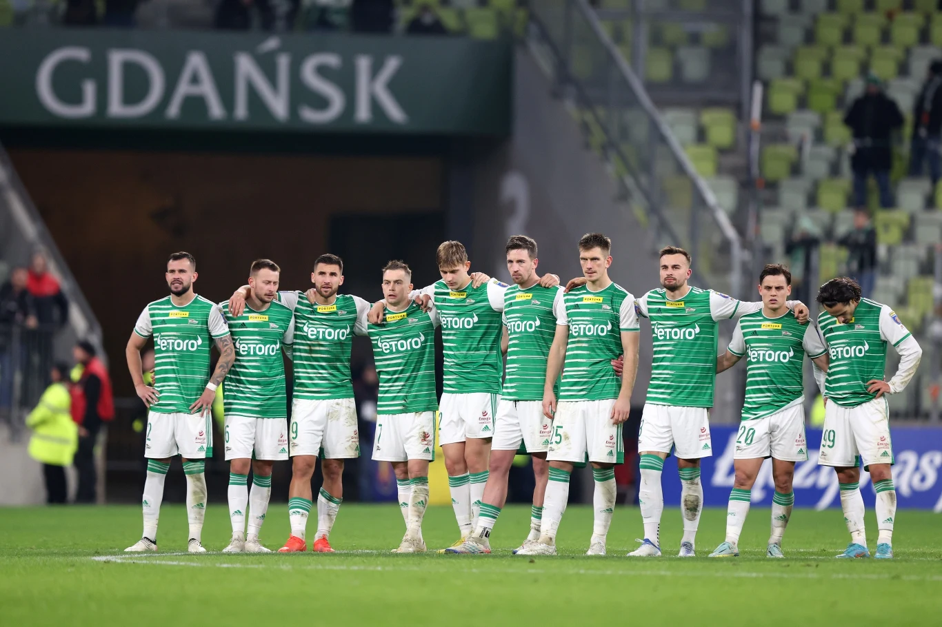 Lechia Gdańsk zajmuje 14 miejsce w Ekstraklasie po rundzie jesiennej Lechia Gdańsk zajmuje 14 miejsce w Ekstraklasie po rundzie jesiennej