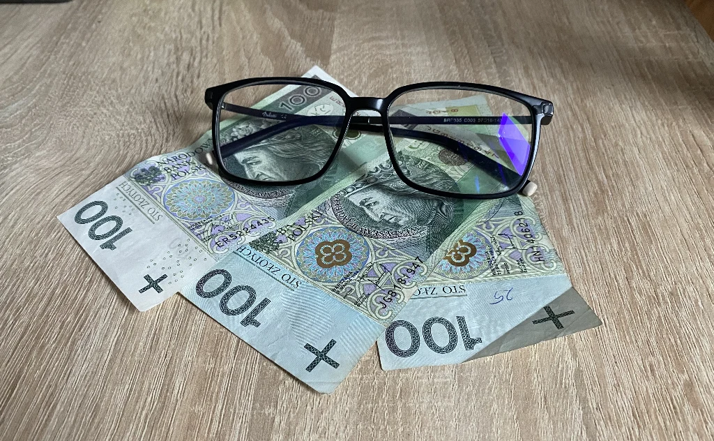 Dofinansowanie do okularów to zwykle ok. 200-300 zł 