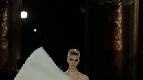 Pokaz Viktor & Rolf podczas Paris Fashion Week 2023