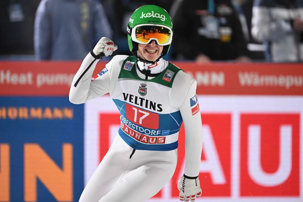 Daniel Tschofenig był najlepiej zarabiającym skoczkiem w Pucharze Świata 2024/25 Daniel Tschofenig był najlepiej zarabiającym skoczkiem w Pucharze Świata 2024/25