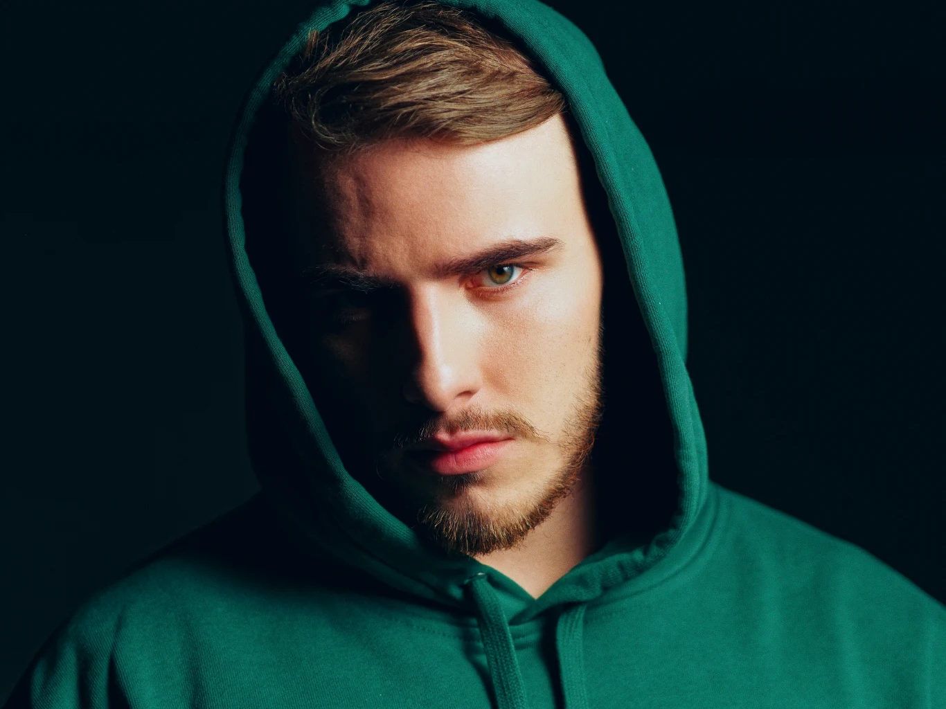 Krystian Ochman wydał piosenkę ze zwycięzcami Eurowizji, Kalush Orchestra Krystian Ochman wydał piosenkę ze zwycięzcami Eurowizji, Kalush Orchestra