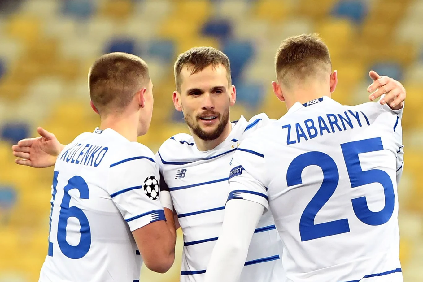 Tomasz Kędziora i jego klubowi partnerzy z Dynama Kijów Tomasz Kędziora i jego klubowi partnerzy z Dynama Kijów