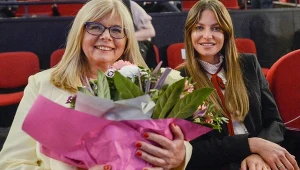 Maria Stachurska i Anna Lewandowska na premierze filmu "Położna" w Teatrze Wielkim w Łodzi, 31 maja 2021