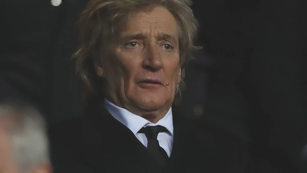 Rod Stewart chce opłacić rachunki Brytyjczyków