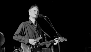 Tom Verlaine nie żyje. Był gitarzystą zespołu Television