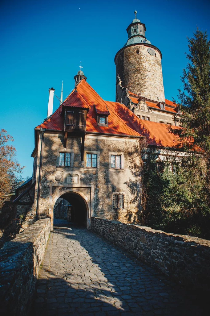 Według relacji w miejscu, gdzie znajdował się drewniany most do dziś można usłyszeć głosy zmarłych nieszczęśników