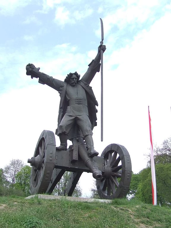 Pomnik Bartosz Głowackiego na polu bitwy w Janowiczkach