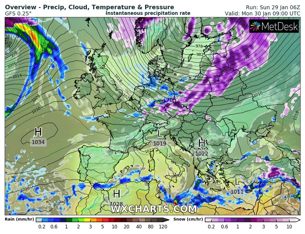 Pogoda w Polsce będzie dynamiczna (źródło mapy:wxcharst.com)