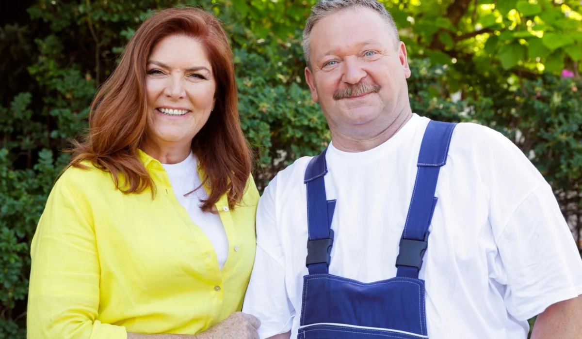 Katazyna Dowbor i Wiesław Nowobilski, szef ekipy budowlanej "Naszego nowego domu" Katazyna Dowbor i Wiesław Nowobilski, szef ekipy budowlanej "Naszego nowego domu"