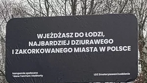 W Łodzi kierowcy wzięli sprawy w swoje ręce - ostrzegają innych o stanie lokalnych dróg / fot. LDZ Zmotoryzowani Łodzianie