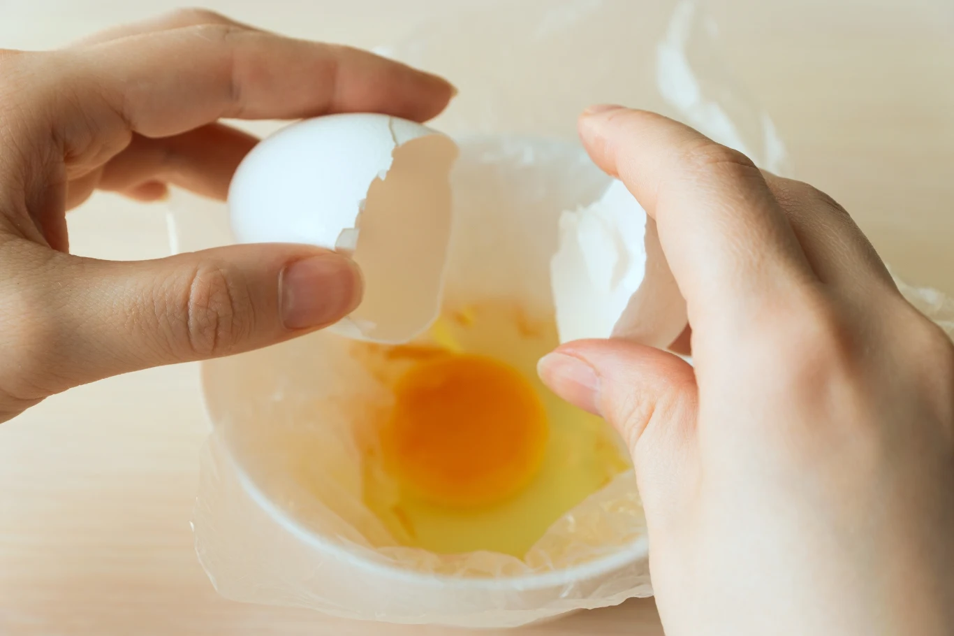 Witamina K znajduje się m.in. w żółtkach jaj