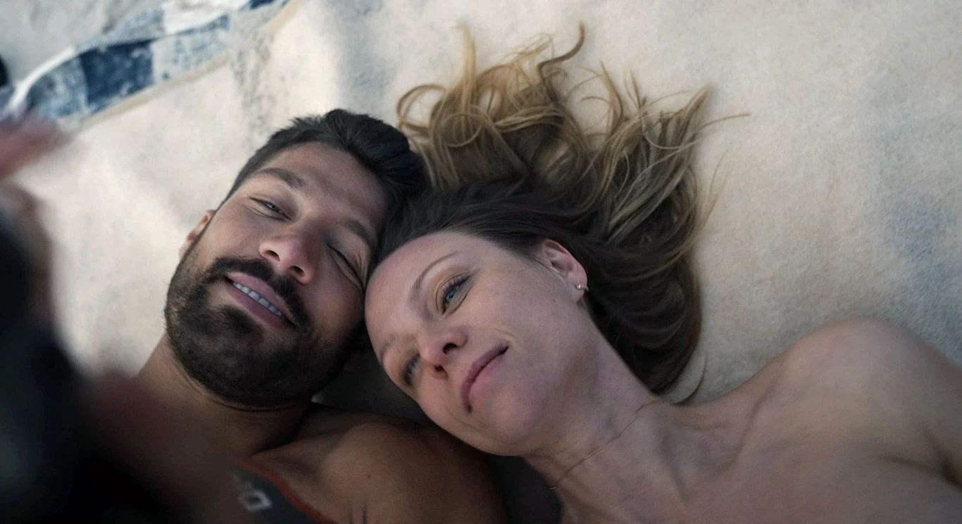 Simone Susinna i Magdalena Boczarska w filmie "Heaven in Hell"