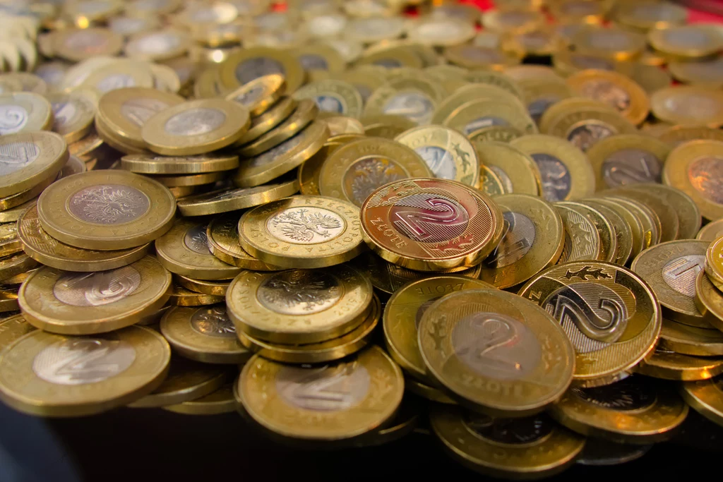 Ile trzeba zapłacić za euro, dolara i franka?