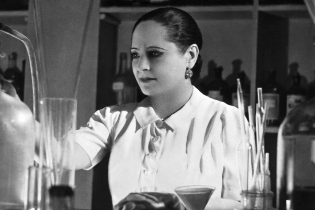 Helena Rubinstein znalazła prosty sposób na promienny i młody wygląd. Sekret tkwi w... surówce