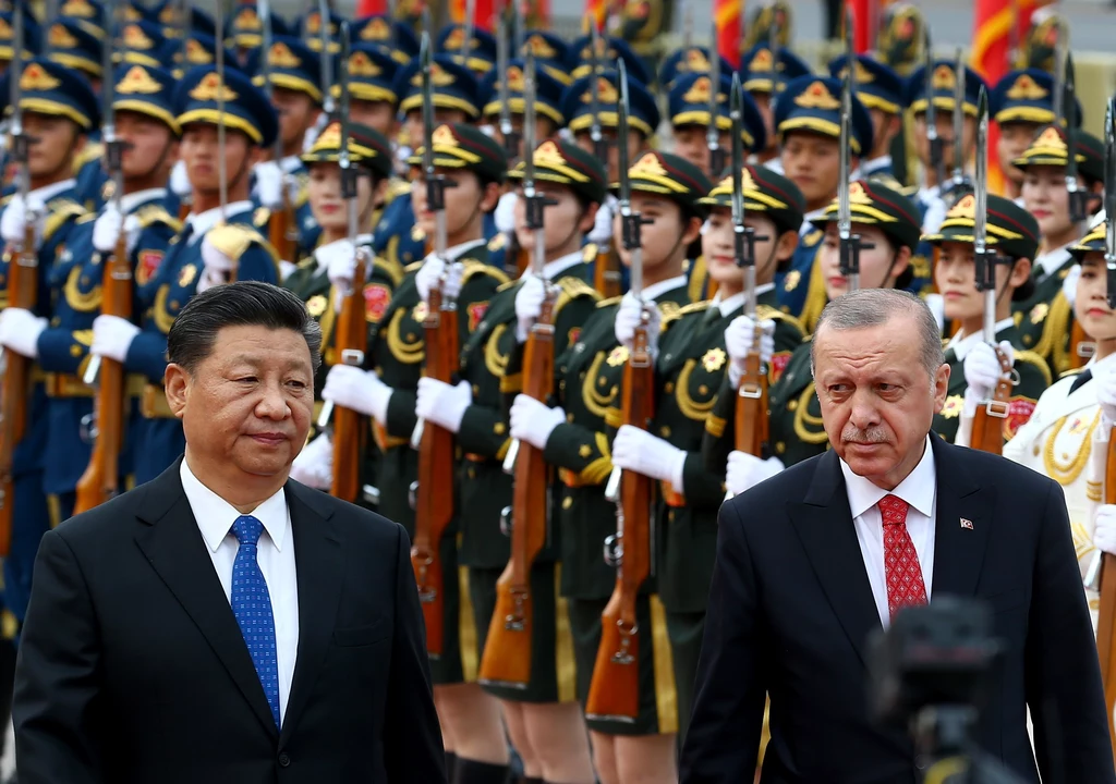Przywódcy Chin i Turcji, Xi Jinping i Recep Tayyip Erdogan w Pekinie (arch.) Przywódcy Chin i Turcji, Xi Jinping i Recep Tayyip Erdogan w Pekinie (arch.)