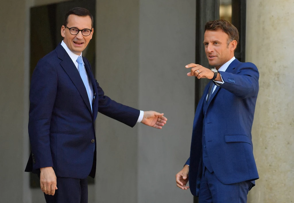Mateusz Morawiecki i Emmanuel Macron Mateusz Morawiecki i Emmanuel Macron