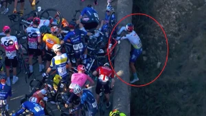 Kolarz Valentin Ferron był bliski spadnięcia z mostu w przepaść w czasie drugiego etapu wyścigu Etoile de Besseges