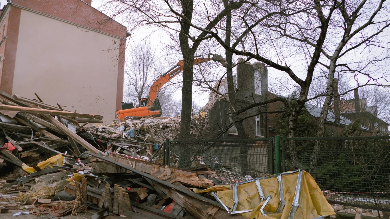 Ruiny zawalonej kamienicy w Katowicach Ruiny zawalonej kamienicy w Katowicach