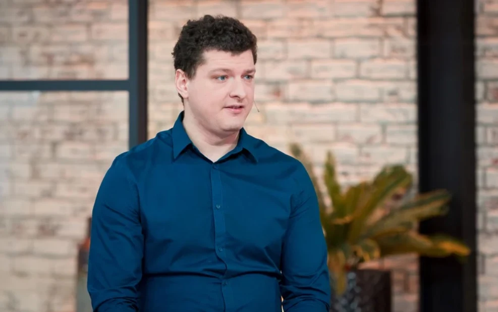 Adam Pabiś w "Pytaniu na śniadanie". Adam Pabiś w "Pytaniu na śniadanie".