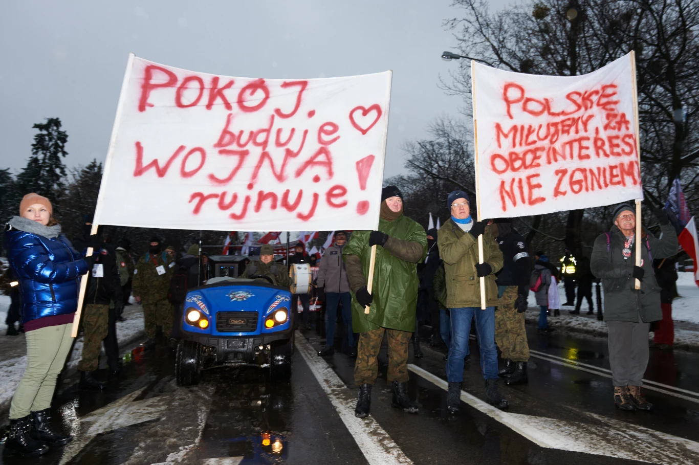 "Antywojenny" protest w Warszawie "Antywojenny" protest w Warszawie