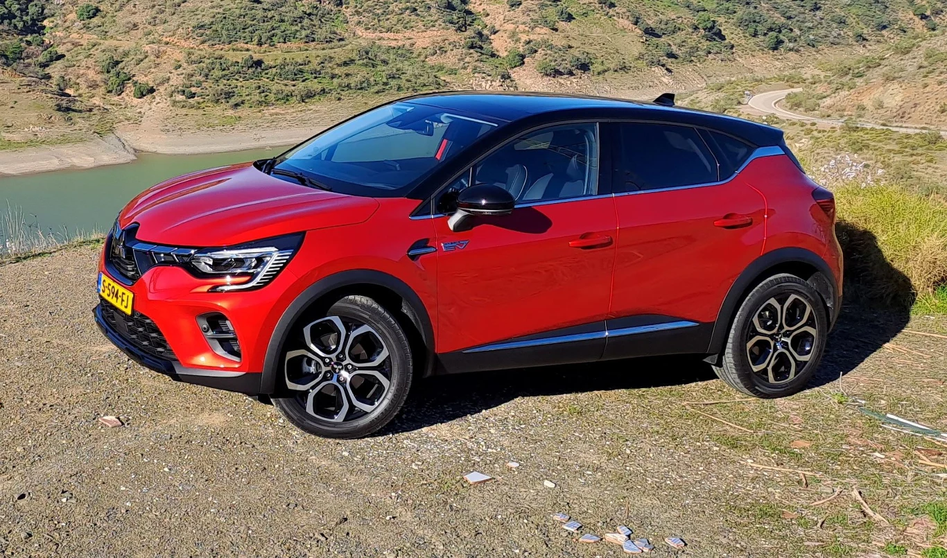 Hybrydowe Mitsubishi ASX oferuje moc 140 KM. Hybrydowe Mitsubishi ASX oferuje moc 140 KM.