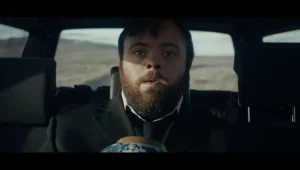 Kadr z "An Irish Goodbye"