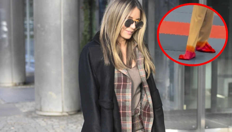 Małgorzata Rozenek-Majdan w za długich spodniach Małgorzata Rozenek-Majdan w za długich spodniach