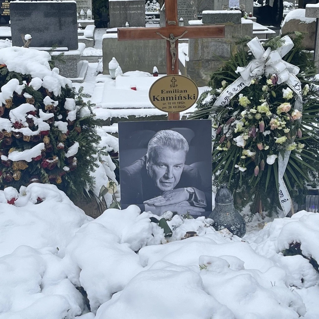Grób Emiliana Kamińskiego Grób Emiliana Kamińskiego