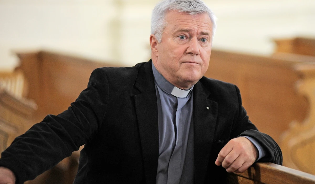 Włodzimierz Matuszak w serialu "Plebania" Włodzimierz Matuszak w serialu "Plebania"