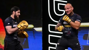 Artur Szpilka (z prawej) na treningu medialnym, przed galą High League 4