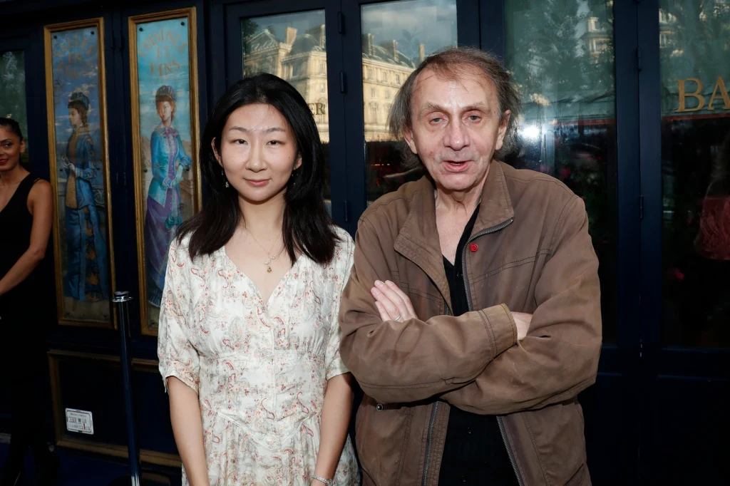 Michel Houellebecq i jego żona Qianyun Li Michel Houellebecq i jego żona Qianyun Li