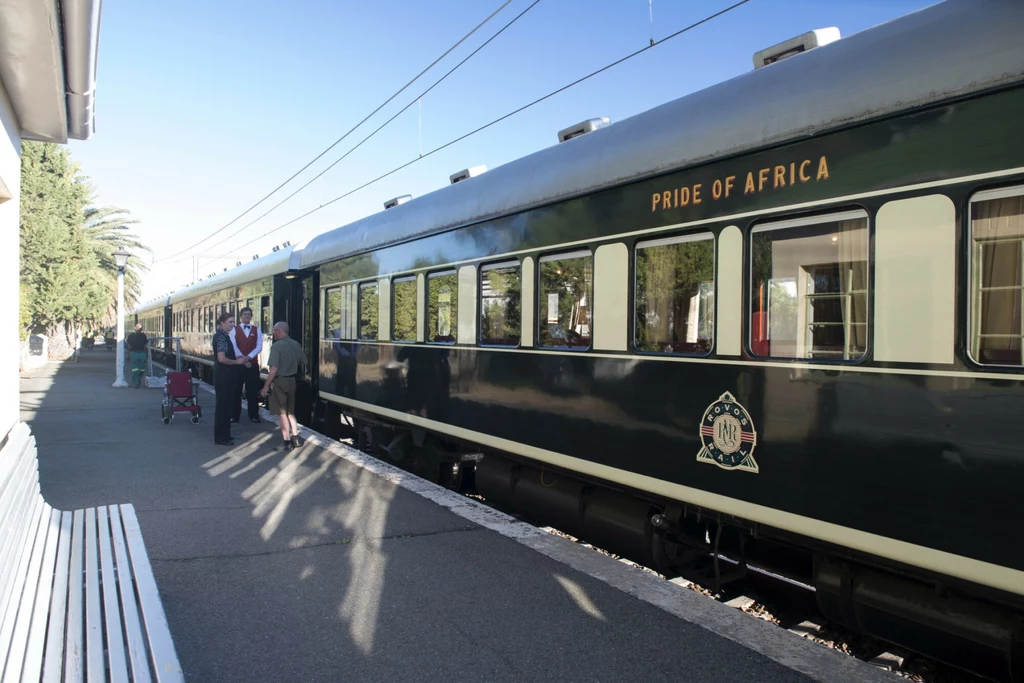 Pociągi Rovos Rail są często nazywane Dumą Afryki. Nazwa pojawiła się nawet na ich wagonach.