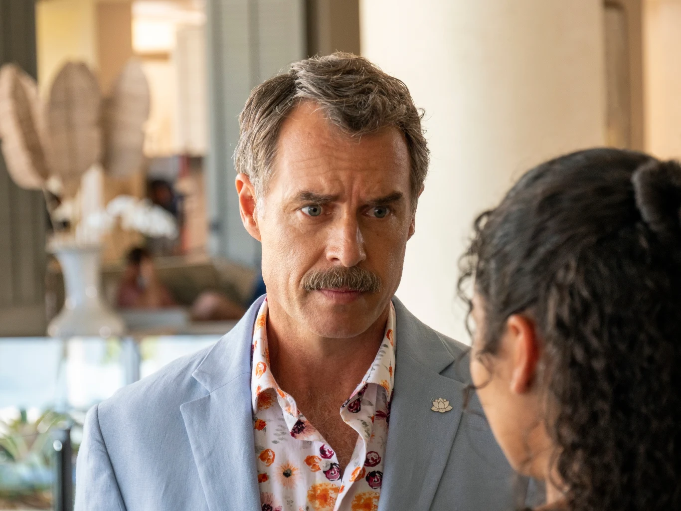Murray Bartlett w serialu "Biały Lotos"