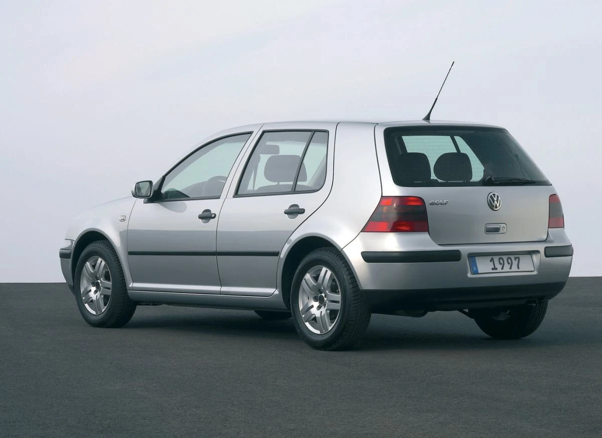 Volkswagen Golf - 13 043 zezłomowanych Volkswagen Golf - 13 043 zezłomowanych