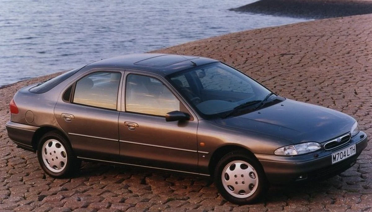 Ford Mondeo - 7 139 zezłomowanych Ford Mondeo - 7 139 zezłomowanych