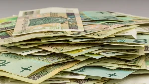 Złoty jest pod presją eskalacji konfliktu w Ukrainie 