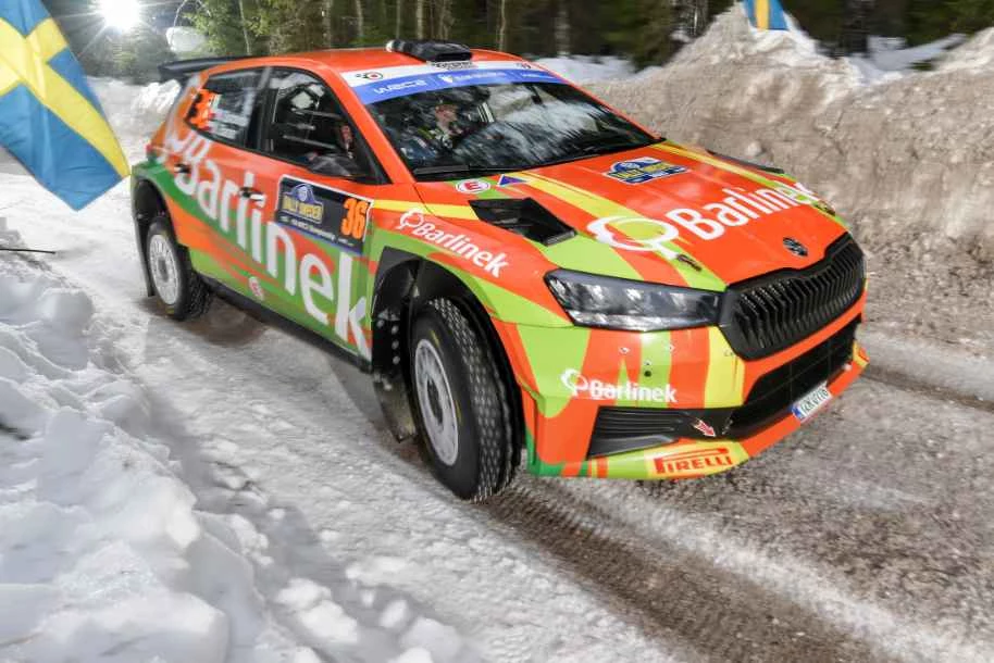 Michał Sołowow/Maciek Baran (Skoda Fabia RS Rally2) na trasie Rajdu Szwecji