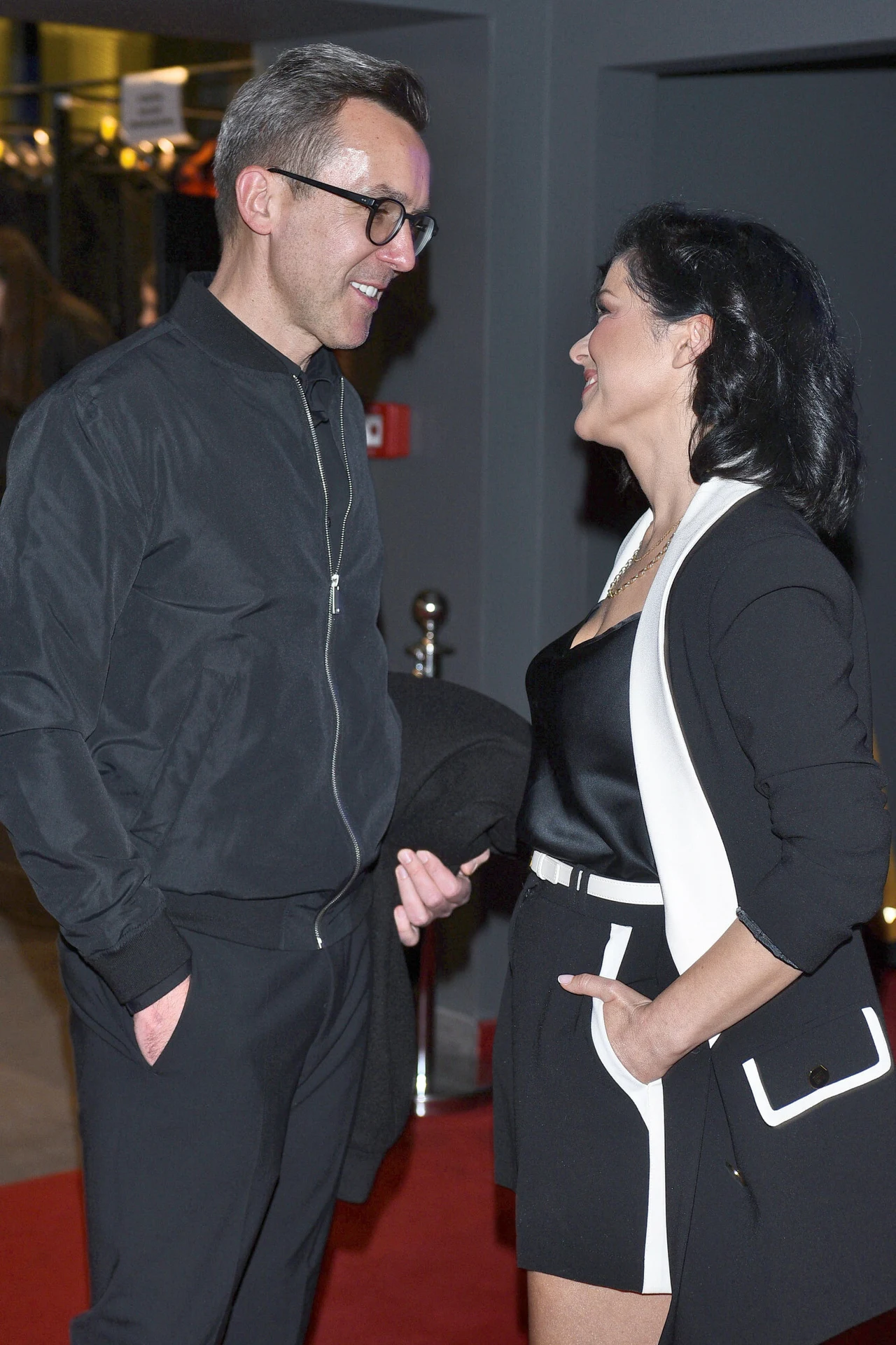 Katarzyna Cichopek i Maciej Kurzajewski słodko patrzą sobie w oczy Katarzyna Cichopek i Maciej Kurzajewski słodko patrzą sobie w oczy