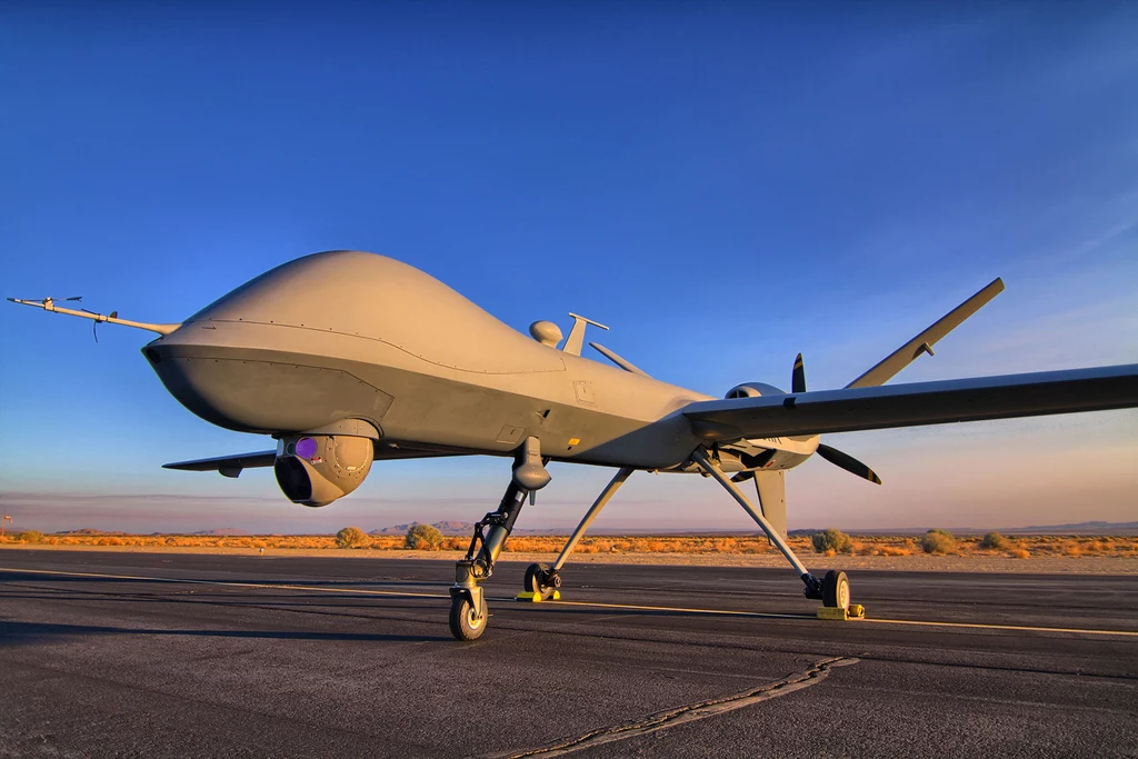 MQ-9A Reaper wszedł do służby w 2001 roku, jako rozwinięcie drona MQ-1 Predator