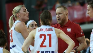 Polskie koszykarki i trener Maros Kovacik